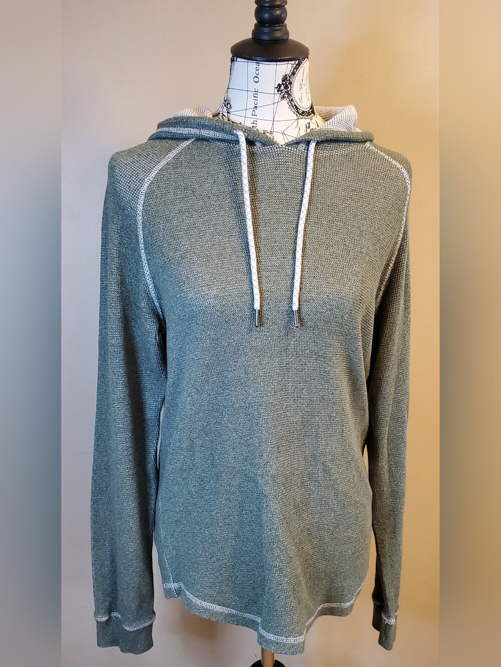 BKE Boutique Thermal Hooded Shirt Women's Large Green Waffle Knit Hoodie Pullove